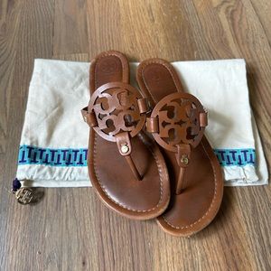 Tory Burch Miller flip flop sandal size 8 vintage vachetta leather